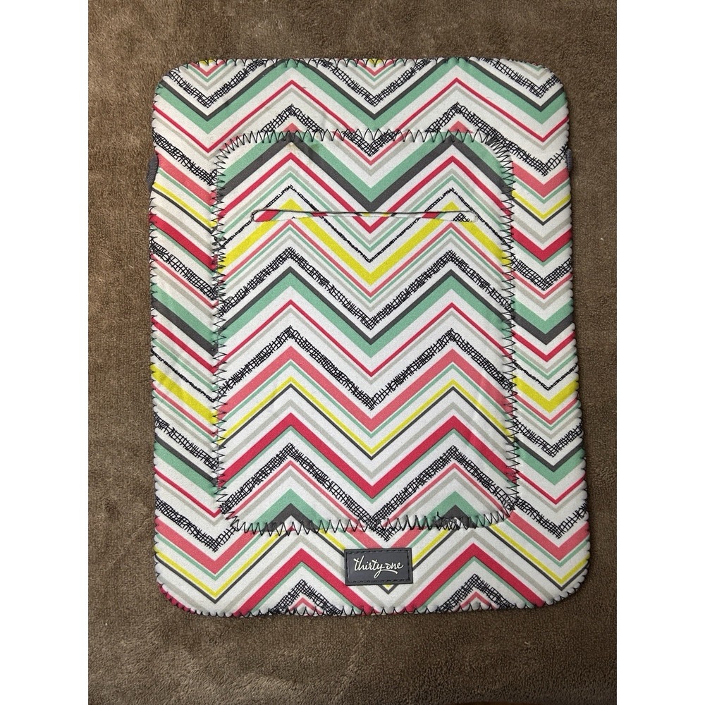 Thirty One Bags Tote-A-Tablet Case Ipad Kindle Nook Party Punch Chevron